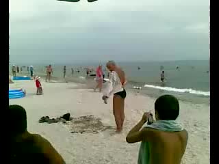 how a man dressed on the beach (very hilarious)